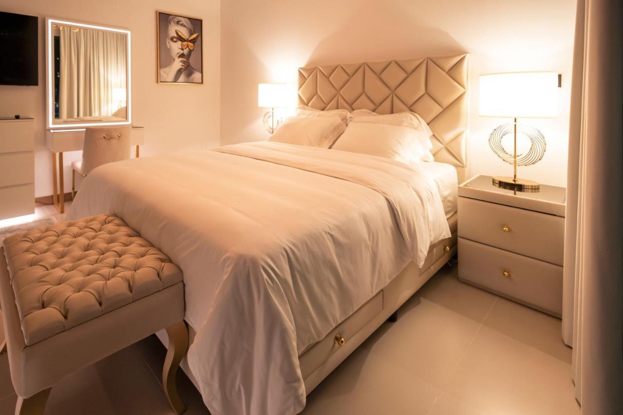 Vida Dubai Marina & Yacht Club , Hotel And Residences , Luxurious 2Br エクステリア 写真
