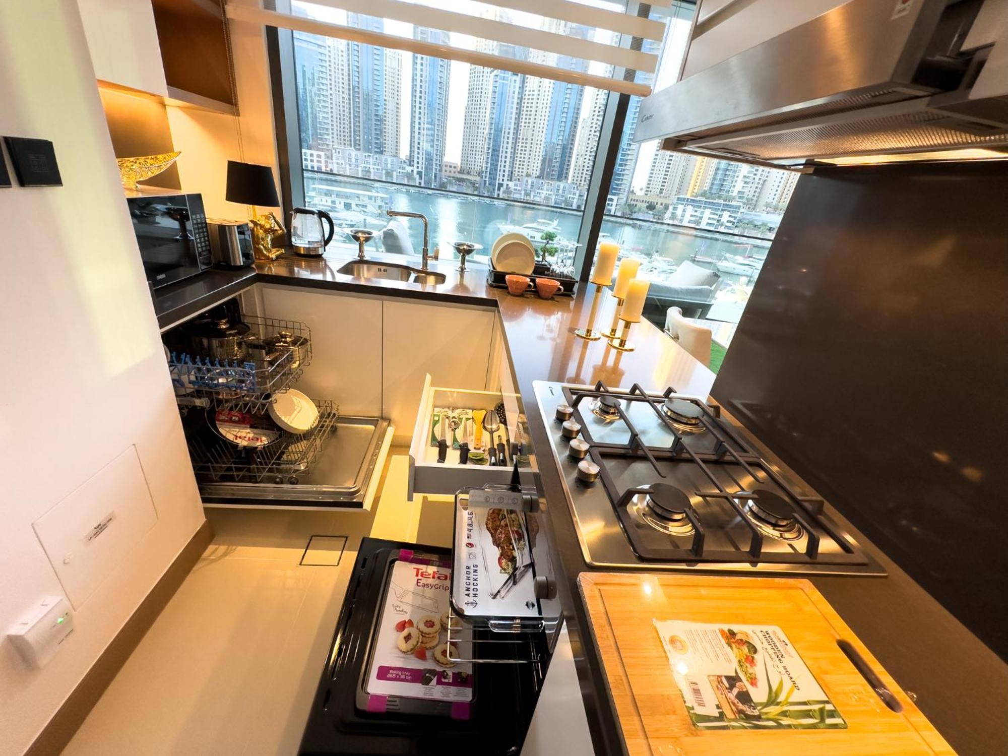 Vida Dubai Marina & Yacht Club , Hotel And Residences , Luxurious 2Br エクステリア 写真