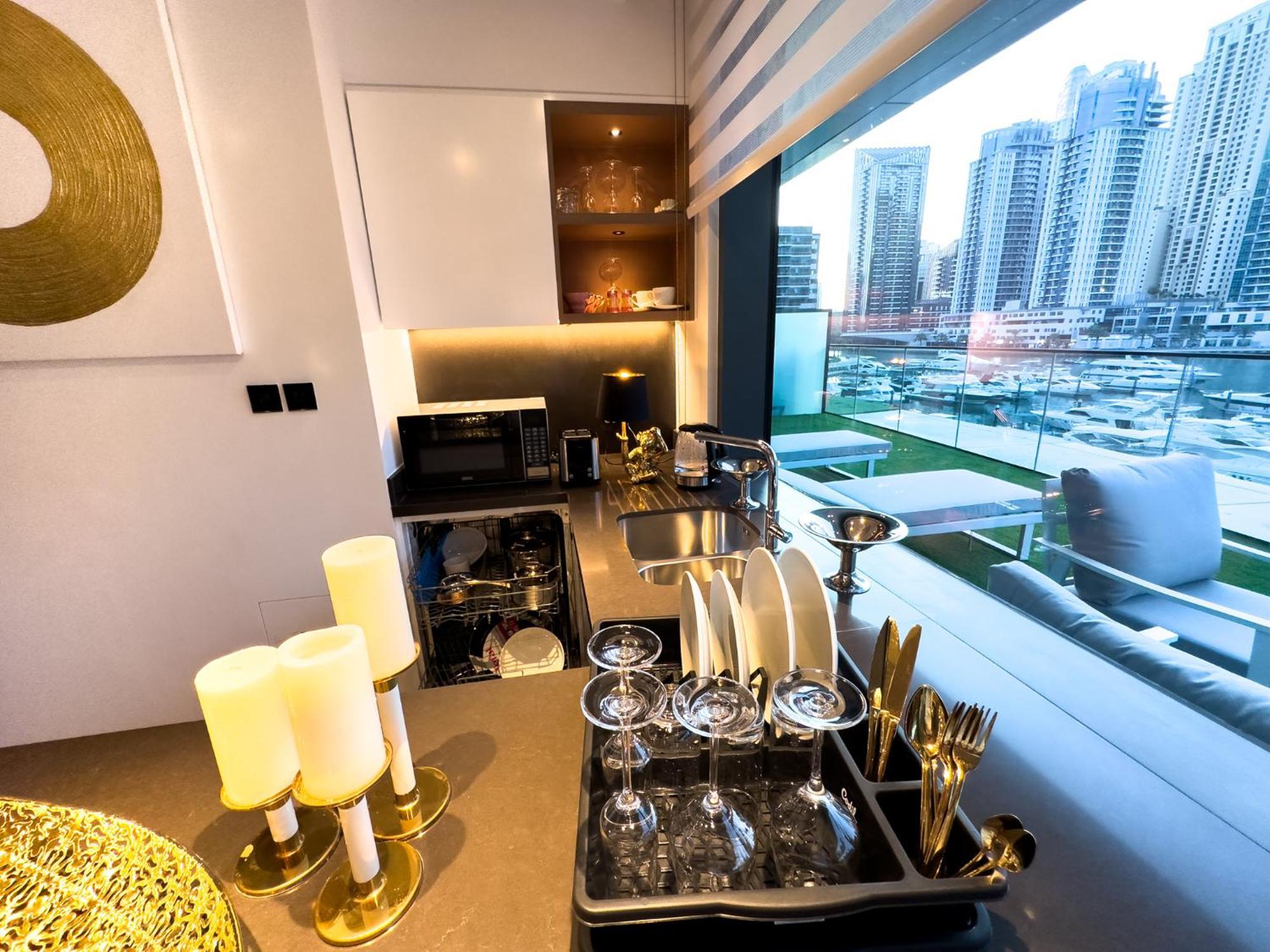 Vida Dubai Marina & Yacht Club , Hotel And Residences , Luxurious 2Br エクステリア 写真